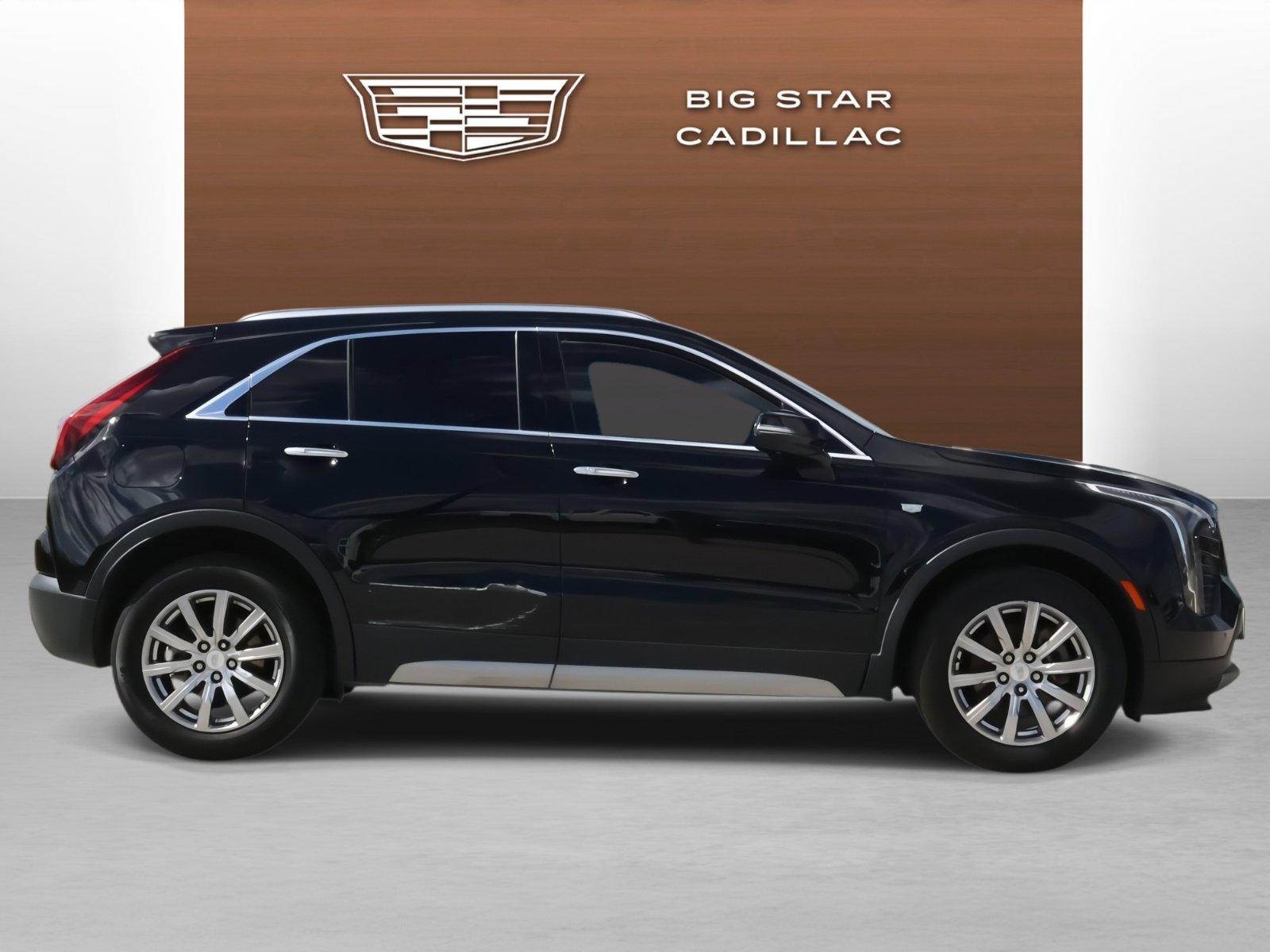 Used 2019 Cadillac XT4 Premium Luxury image 6