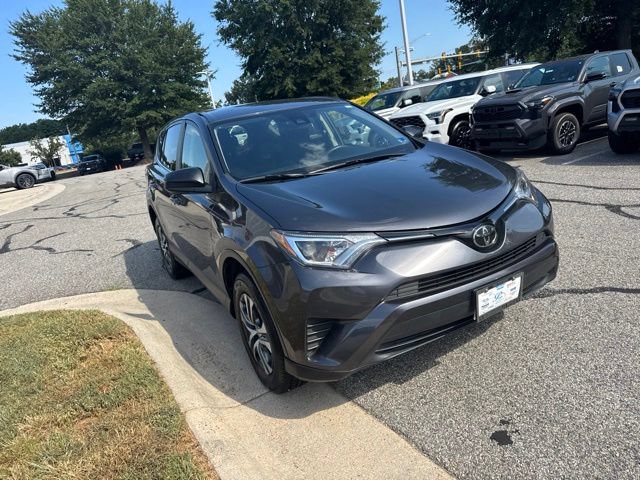Used 2018 Toyota RAV4 LE w/ All Weather Liner Package FWD image 5