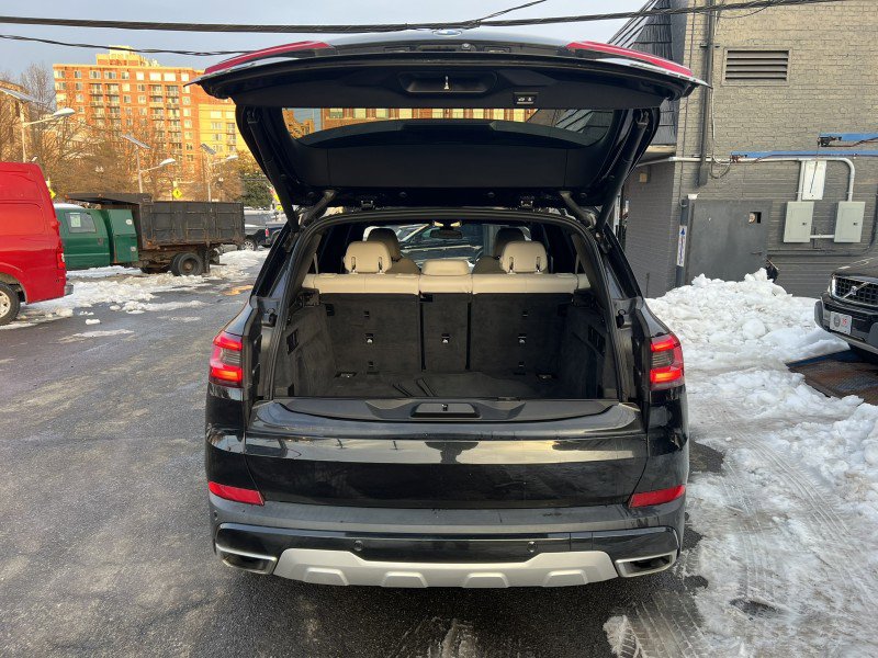 Used 2019 BMW X5 xDrive40i w/ Premium Package 2 image 39