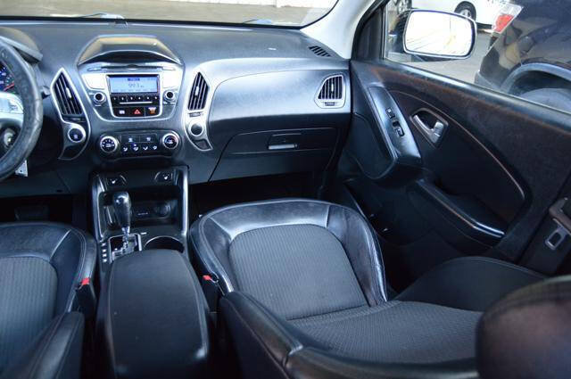 Used 2012 Hyundai Tucson GLS AWD/4WD image 51