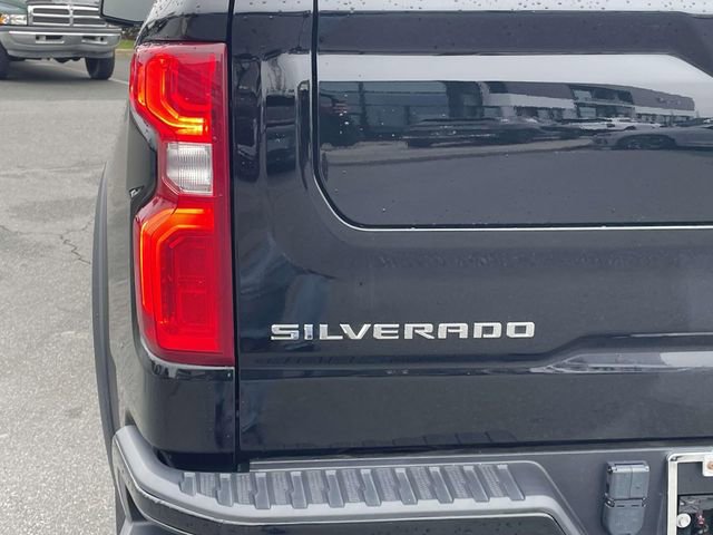 Used 2023 Chevrolet Silverado 1500 ZR2 image 15