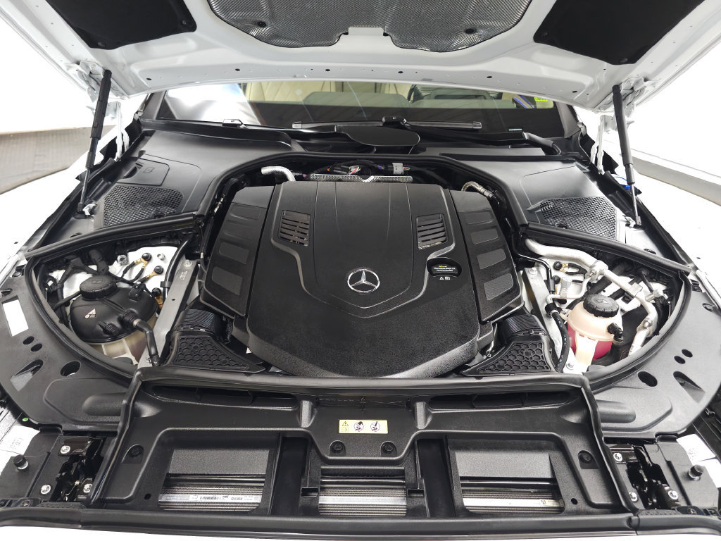 Certified 2025 Mercedes-Benz S 580 4MATIC Sedan image 36