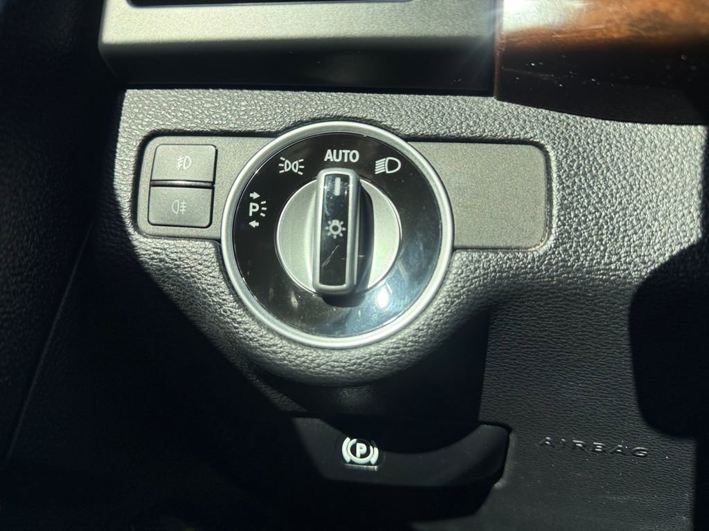 Used 2012 Mercedes-Benz GLK 350 GLK 350 image 22