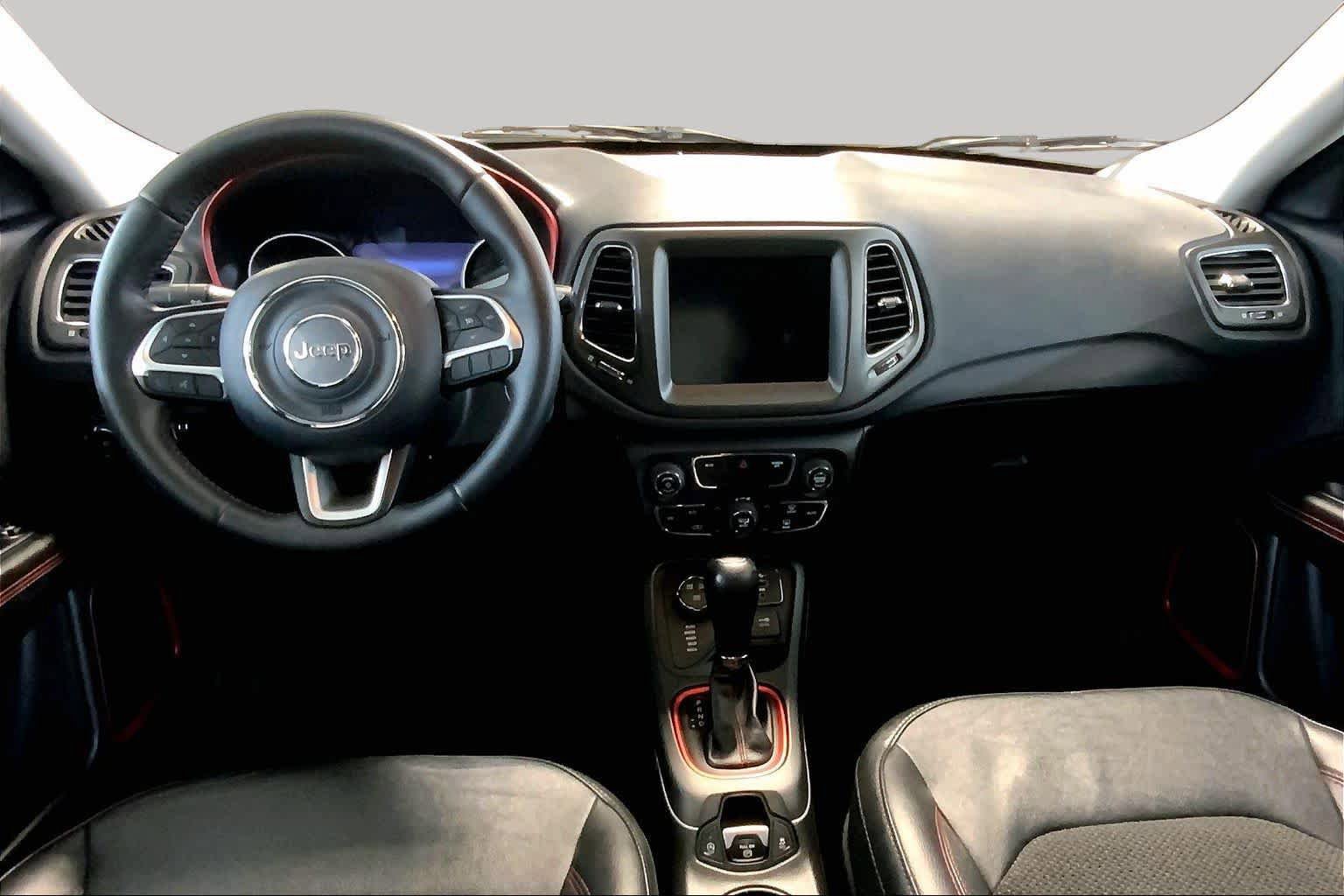 Used 2019 Jeep Compass Trailhawk AWD/4WD image 14