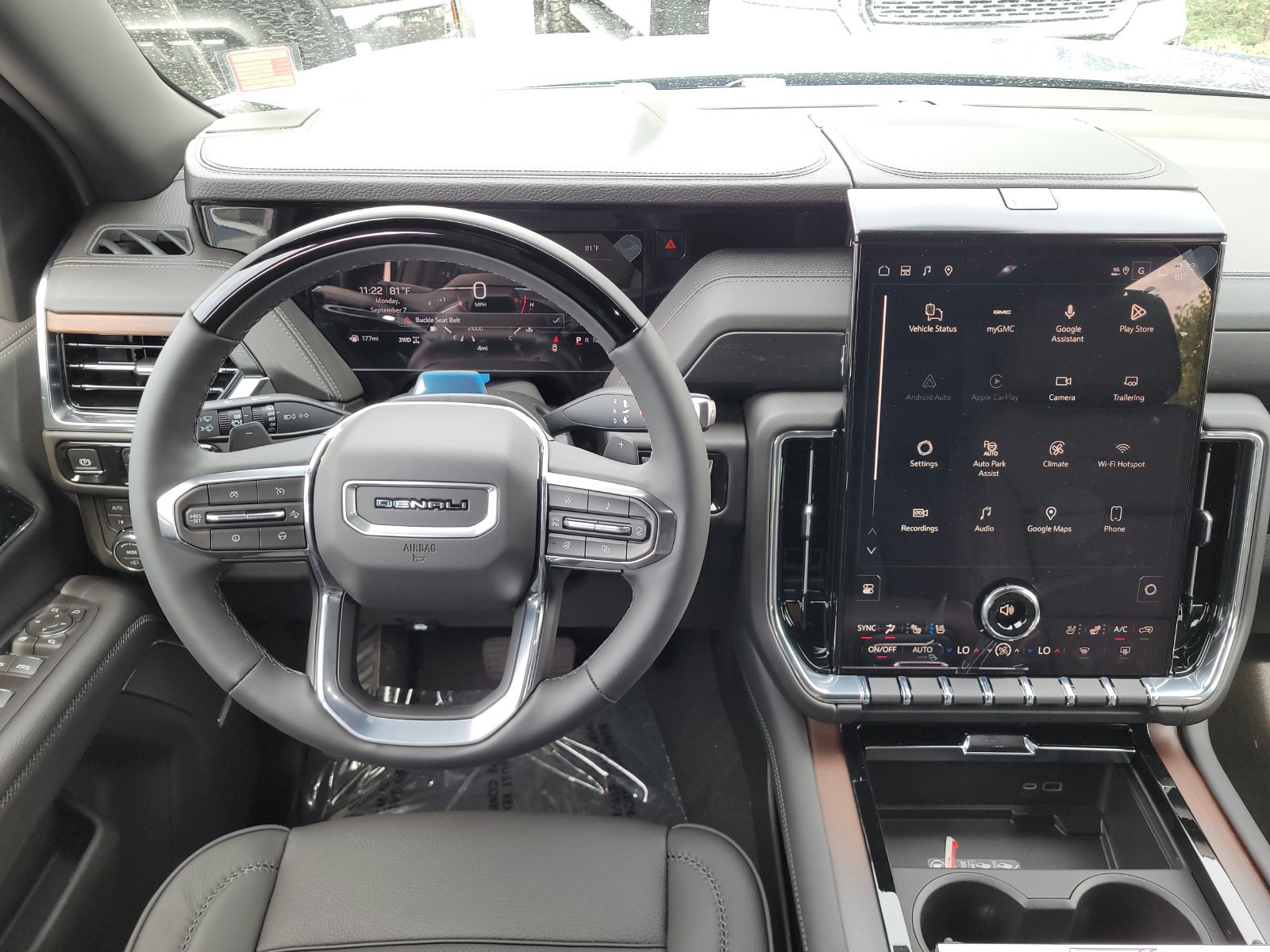 New 2026 GMC Yukon XL Denali w/ Denali Reserve Package AWD/4WD image 10