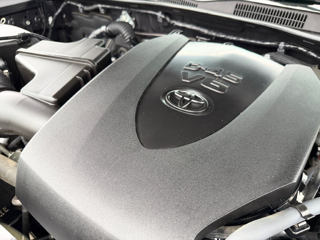 Used 2021 Toyota Tacoma TRD Pro AWD/4WD image 30