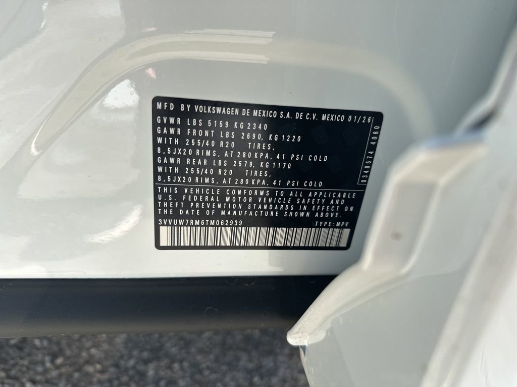 New 2026 Volkswagen Tiguan SEL R-Line image 30