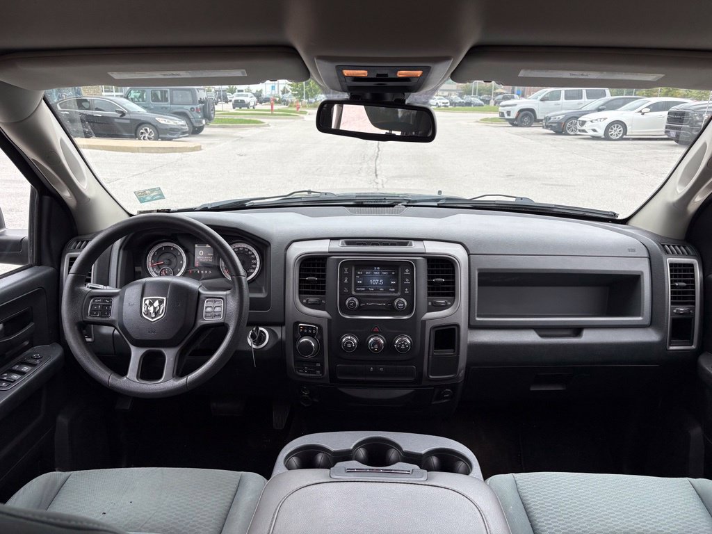 Used 2015 RAM 1500 Express AWD/4WD image 19