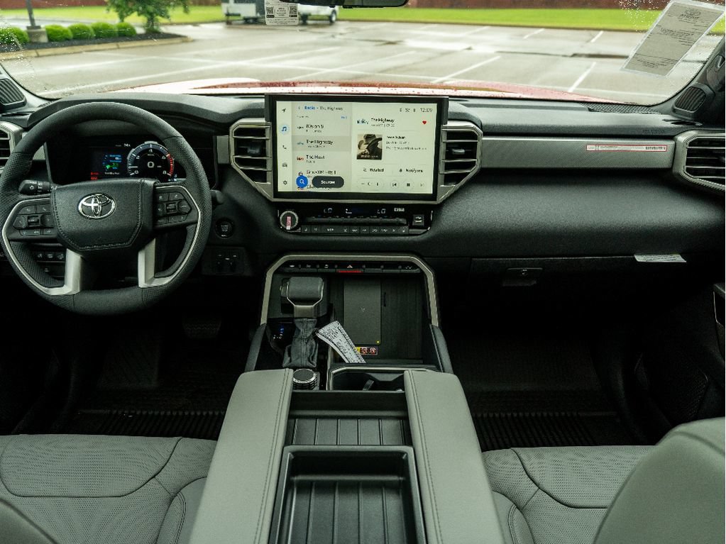 New 2026 Toyota Tundra Limited AWD/4WD image 19