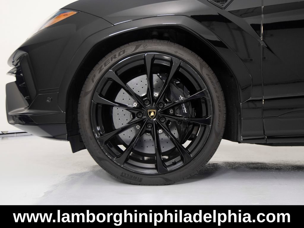 Used 2023 Lamborghini Urus S AWD/4WD image 9
