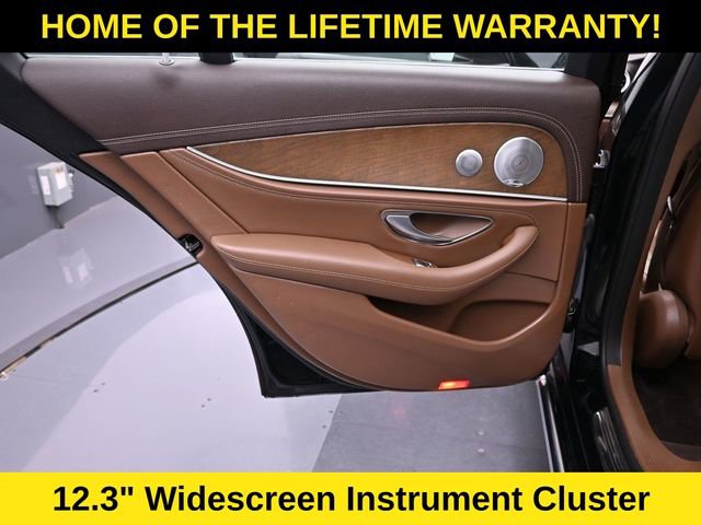 Used 2018 Mercedes-Benz E 300 4MATIC image 40