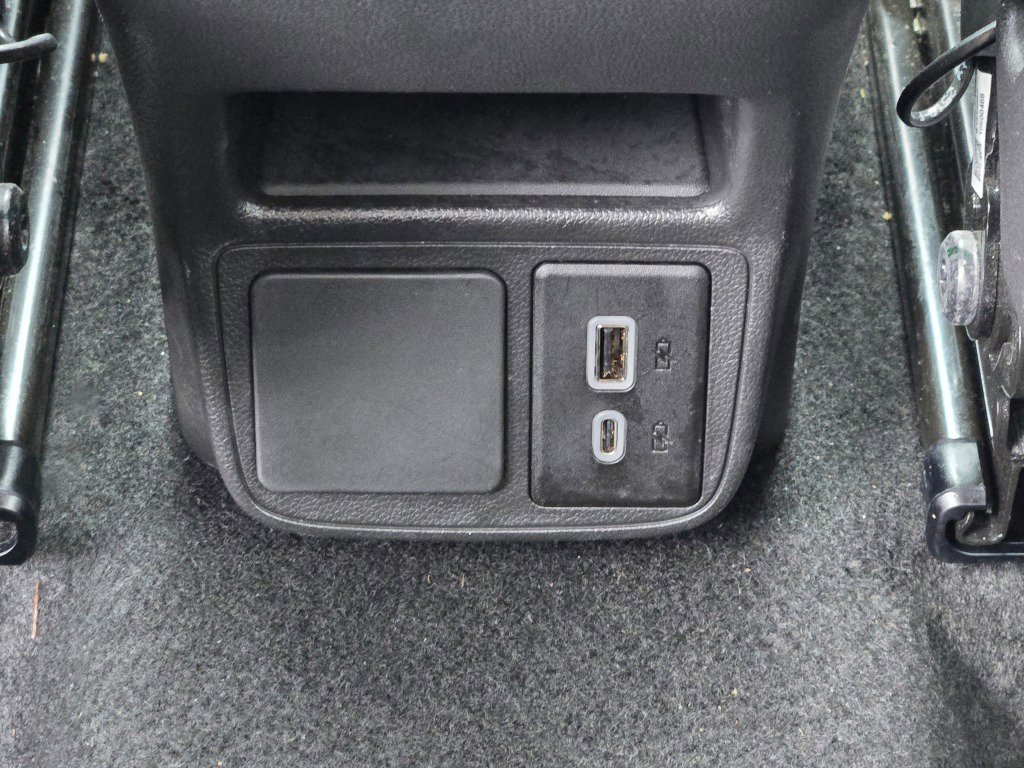 Certified 2025 Buick Encore GX Preferred AWD/4WD image 18