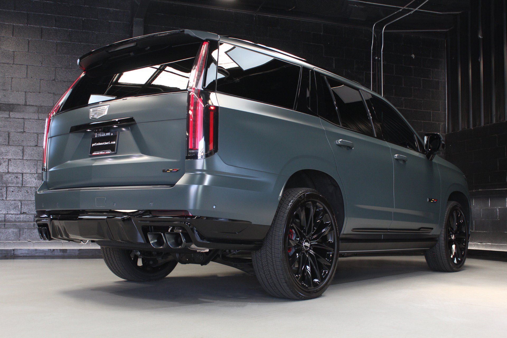 Used 2026 Cadillac Escalade V w/ LPO, ONYX Package AWD/4WD image 21