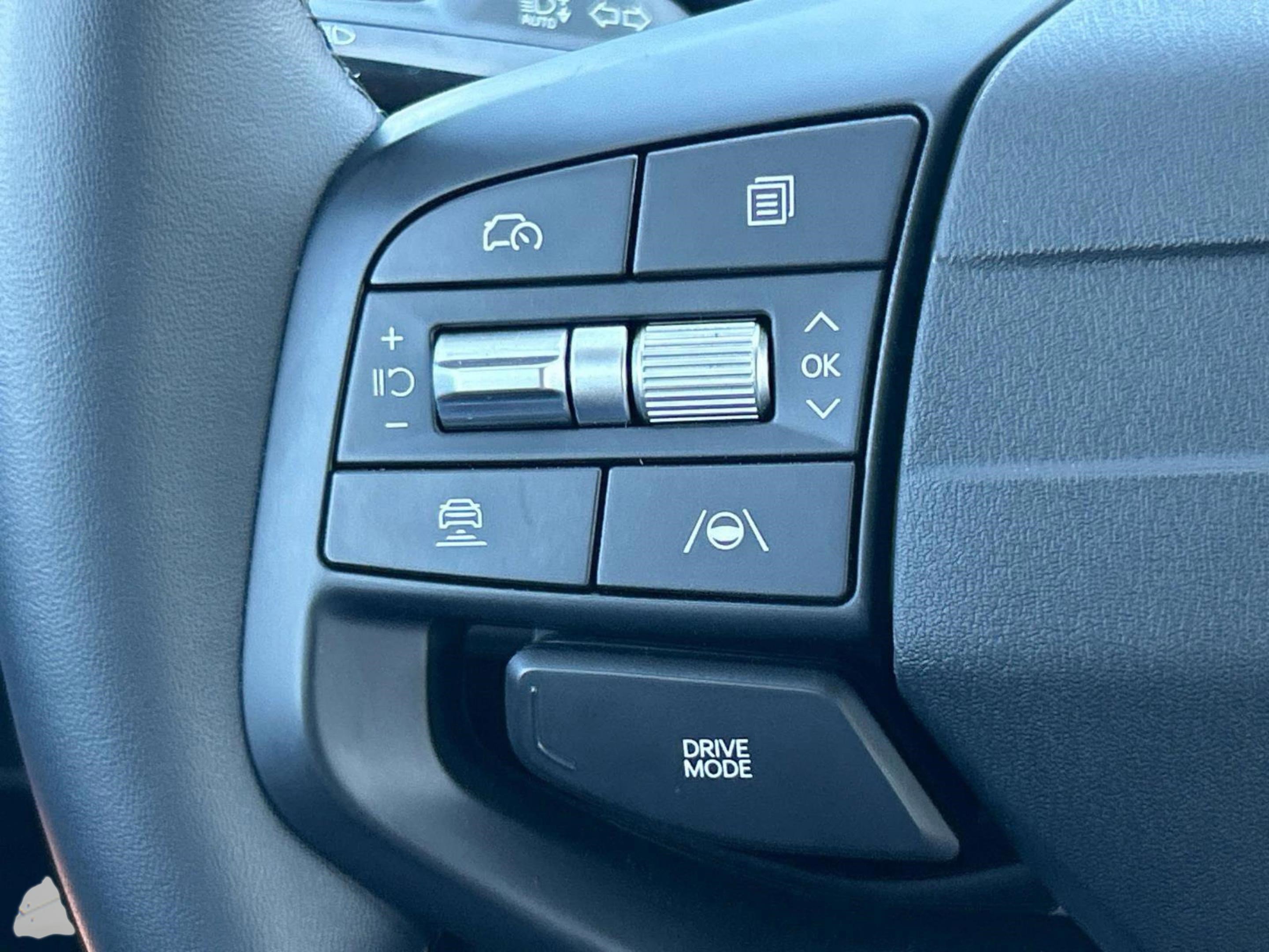 New 2025 Kia K4 EX image 21