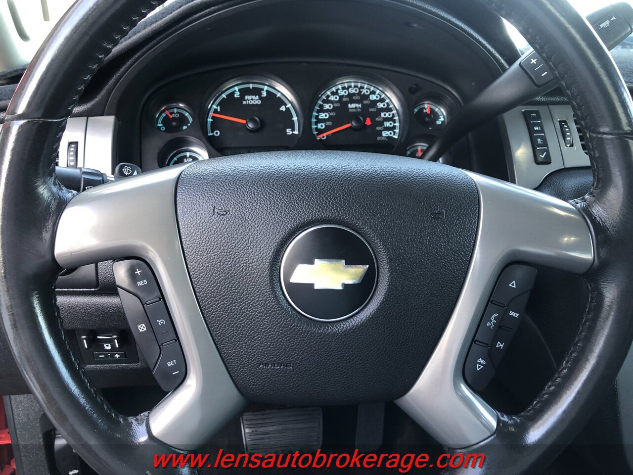 Used 2012 Chevrolet Silverado 2500 LTZ AWD/4WD image 13