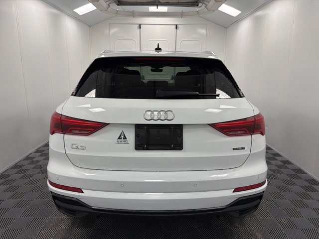 Used 2022 Audi Q3 2.0T Premium Plus w/ Premium Plus Package AWD/4WD image 5