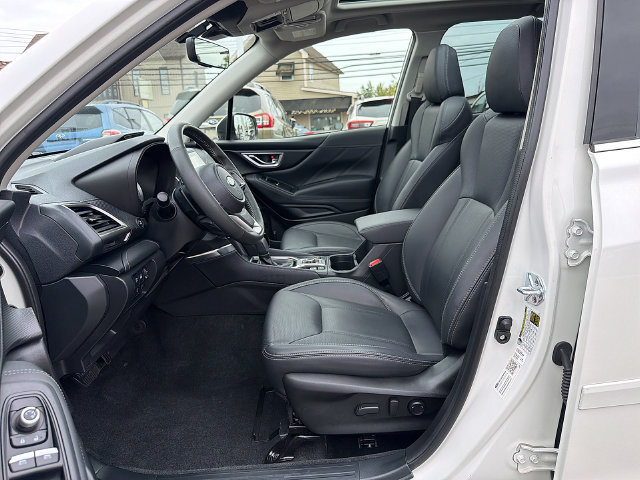Certified 2024 Subaru Forester Touring w/ Pop Package 2 AWD/4WD image 15