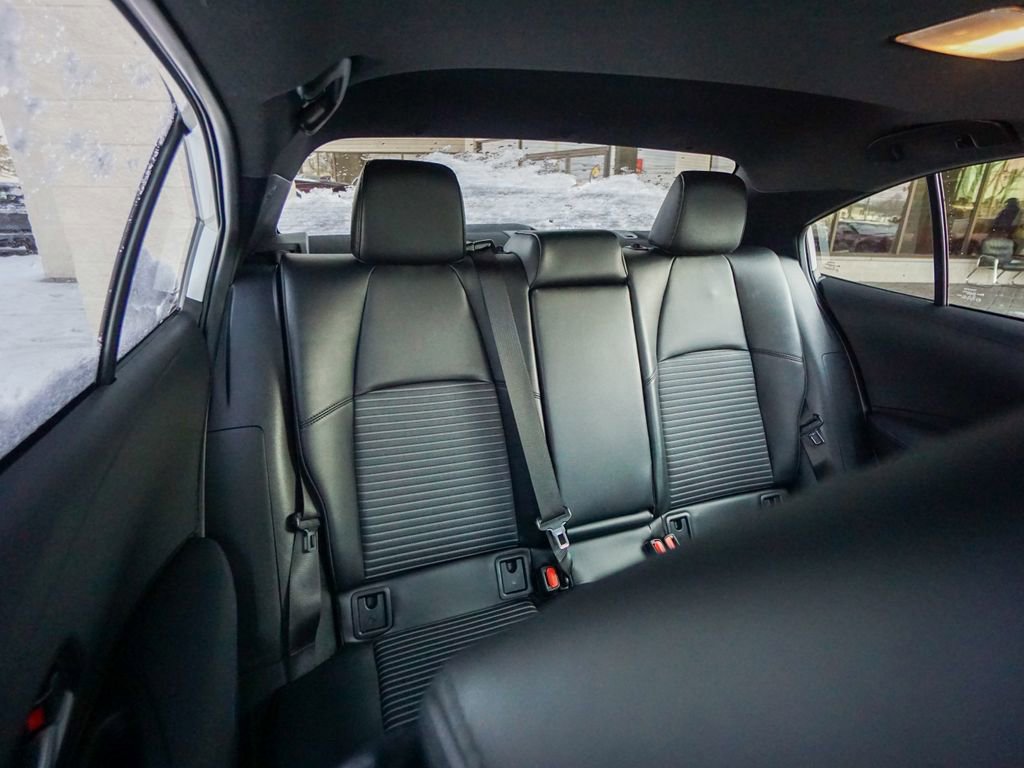 Used 2022 Toyota Corolla XSE image 31