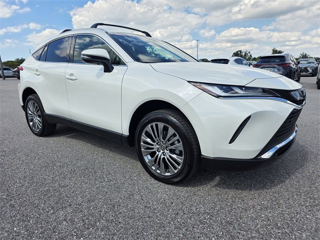 Used 2022 Toyota Venza XLE