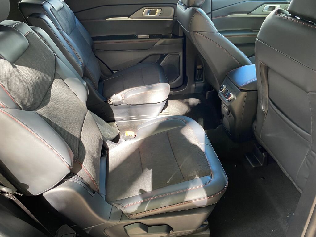 New 2026 Ford Explorer ST image 19