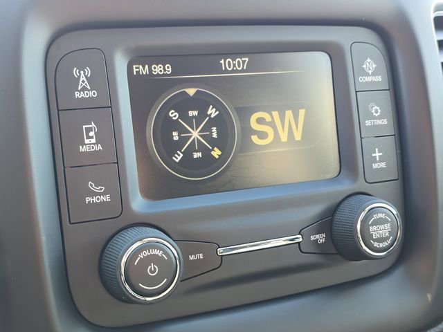Used 2018 Jeep Compass Sport image 23