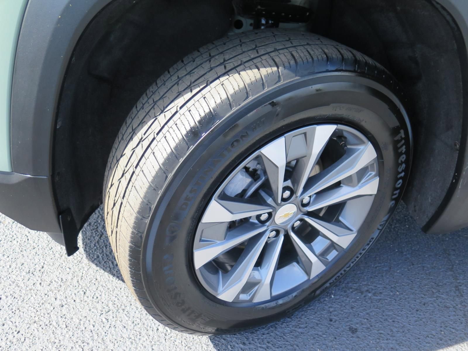 Used 2025 Chevrolet Equinox LT w/ Convenience Package II image 18