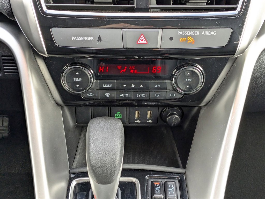 Used 2024 Mitsubishi Eclipse Cross SE image 25