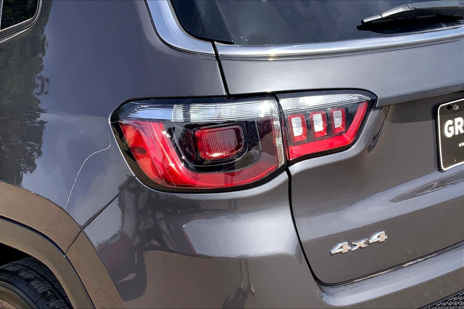 Used 2024 Jeep Compass Sport AWD/4WD image 29
