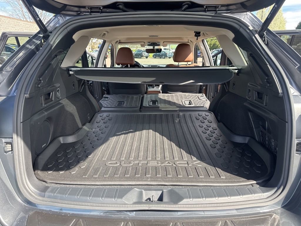 Used 2022 Subaru Outback Touring XT w/ Popular Package #2 image 18