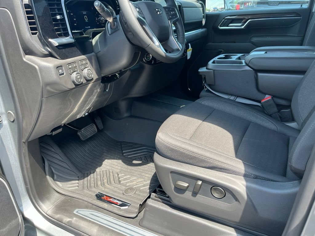 New 2026 Chevrolet Silverado 1500 LT Trail Boss w/ Protection Package AWD/4WD image 10