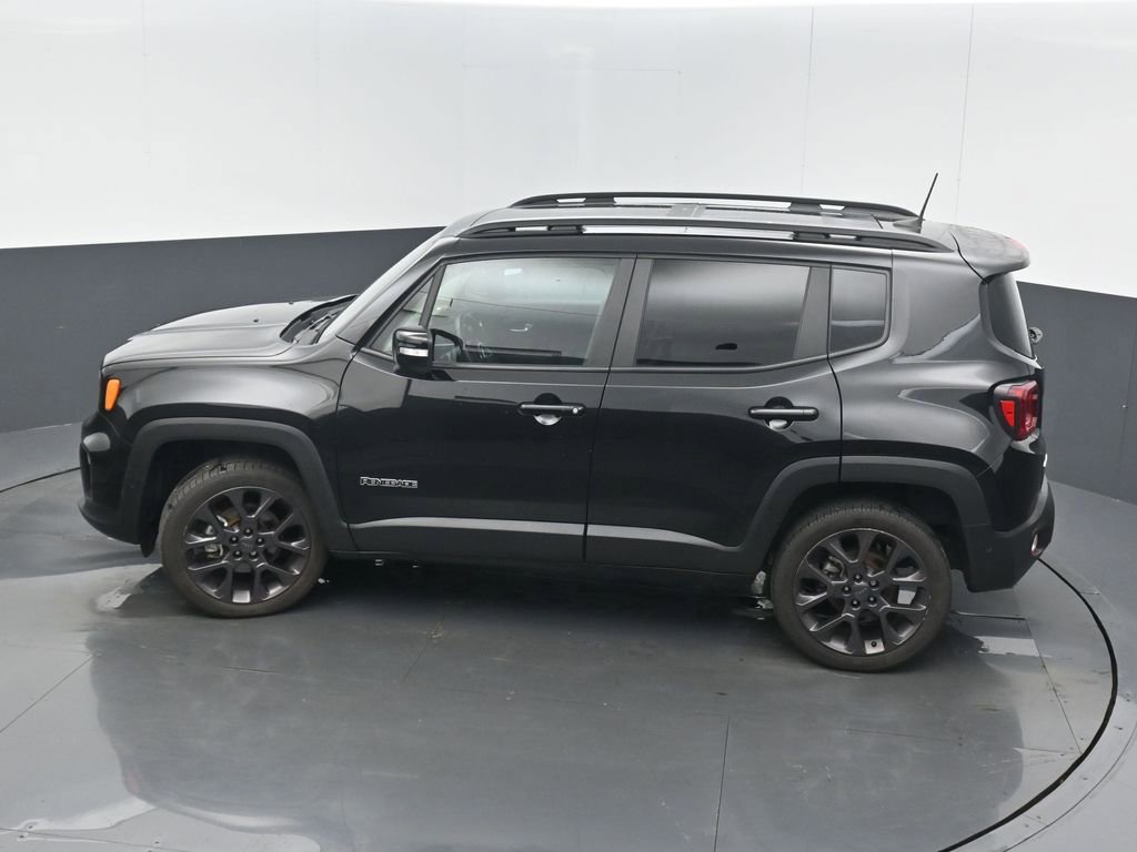 Certified 2023 Jeep Renegade Limited w/ Sun/Sound Group image 40