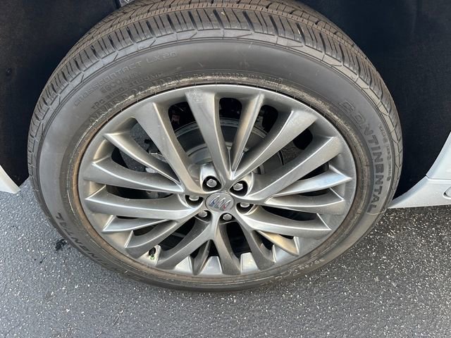 New 2026 Buick Enclave Avenir w/ Super Cruise Package image 13