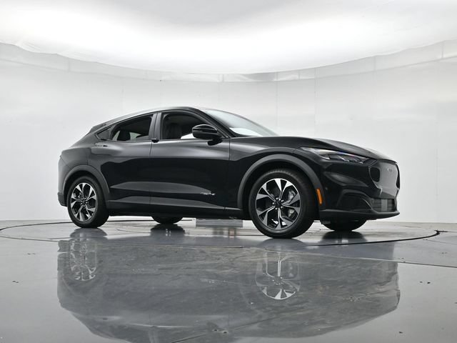 New 2026 Ford Mustang Mach-E Select w/ Comfort Package Lite RWD image 39