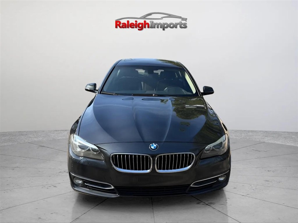 Used 2015 BMW 528i xDrive Sedan AWD/4WD image 4