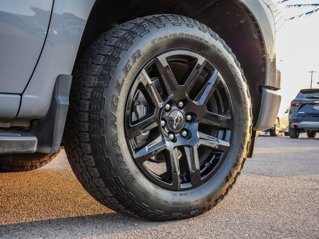 Used 2025 Chevrolet Silverado 1500 RST w/ RST All Star Premium Package AWD/4WD image 9