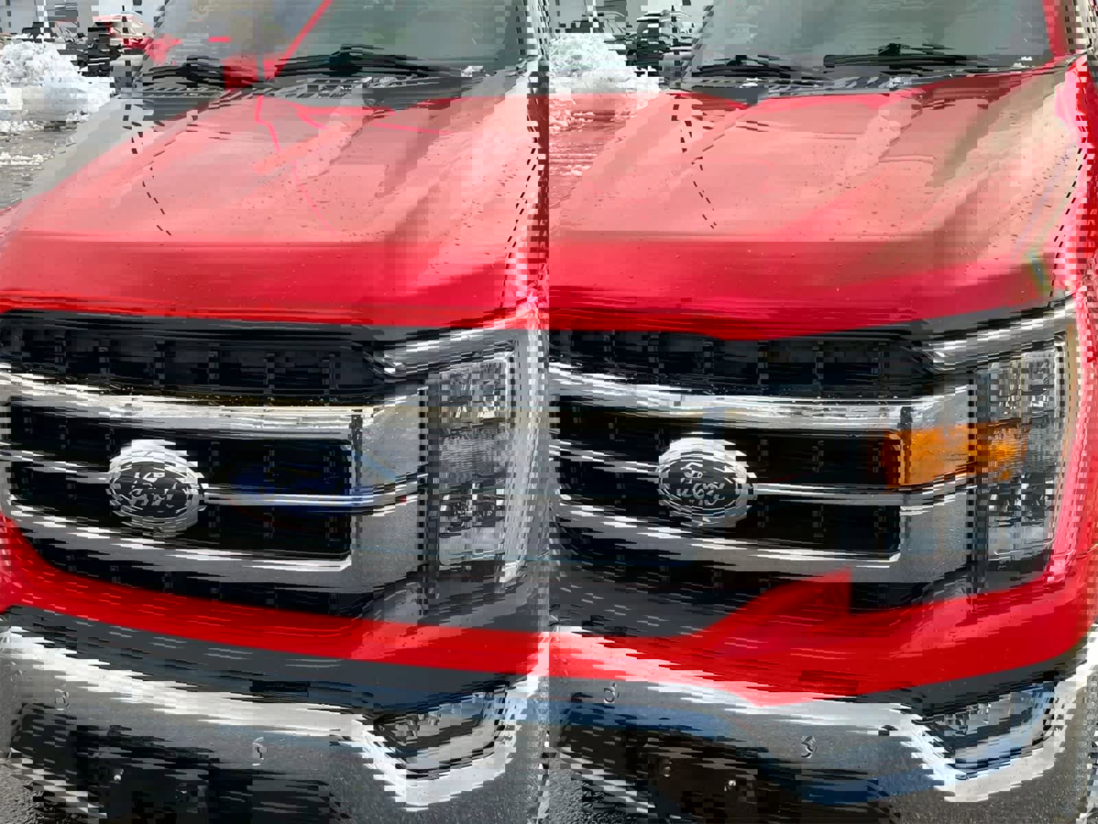 Used 2021 Ford F150 Lariat w/ Trailer Tow Package image 11