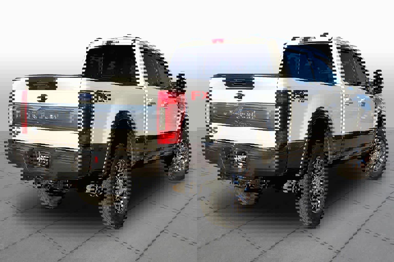 Used 2022 Ford F250 King Ranch w/ King Ranch Ultimate Package image 12