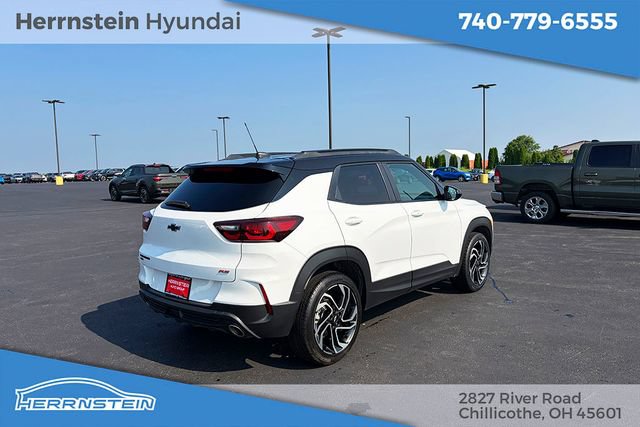 Used 2024 Chevrolet TrailBlazer RS AWD/4WD image 28