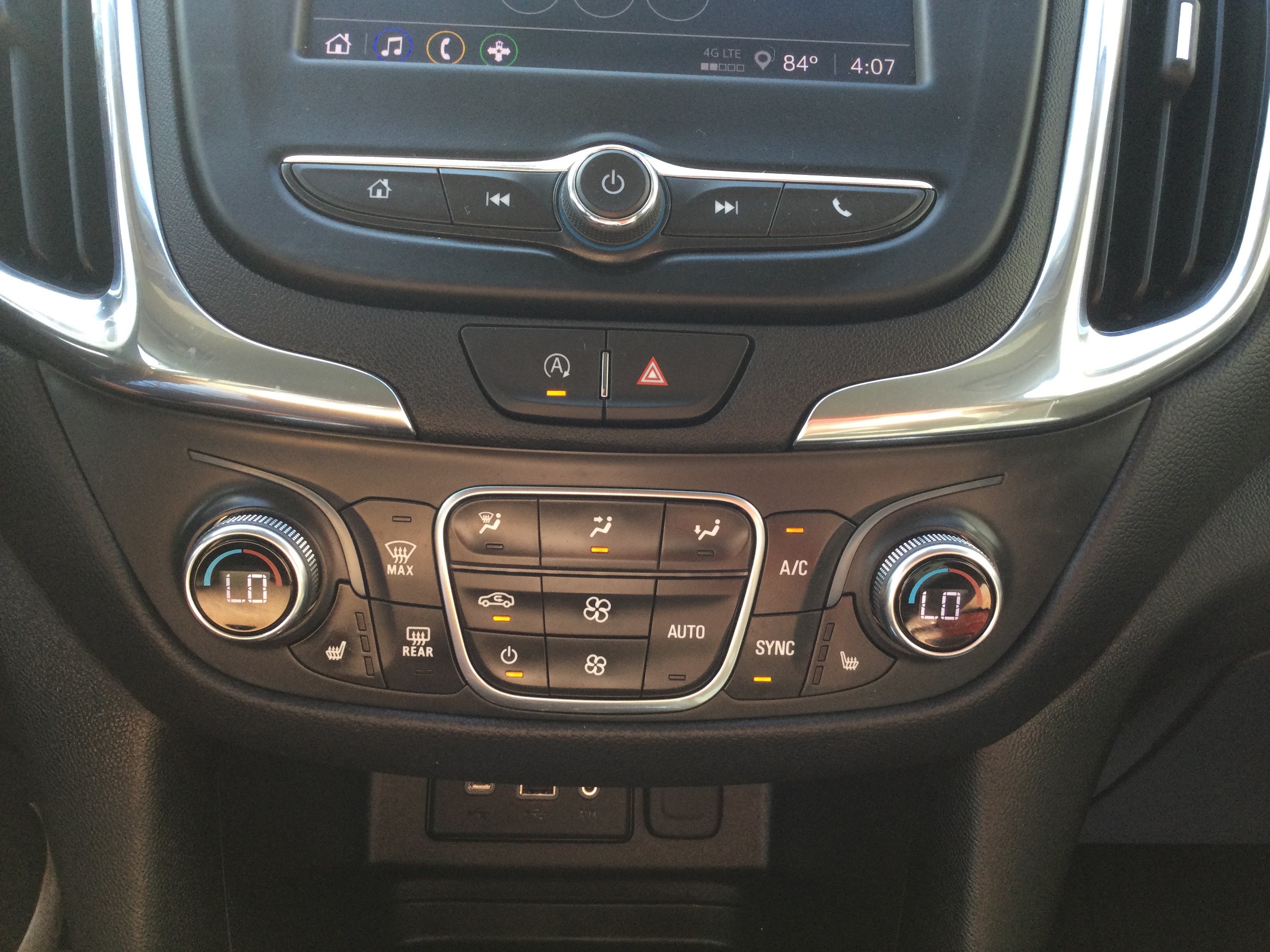 Used 2024 Chevrolet Equinox LT AWD/4WD image 13