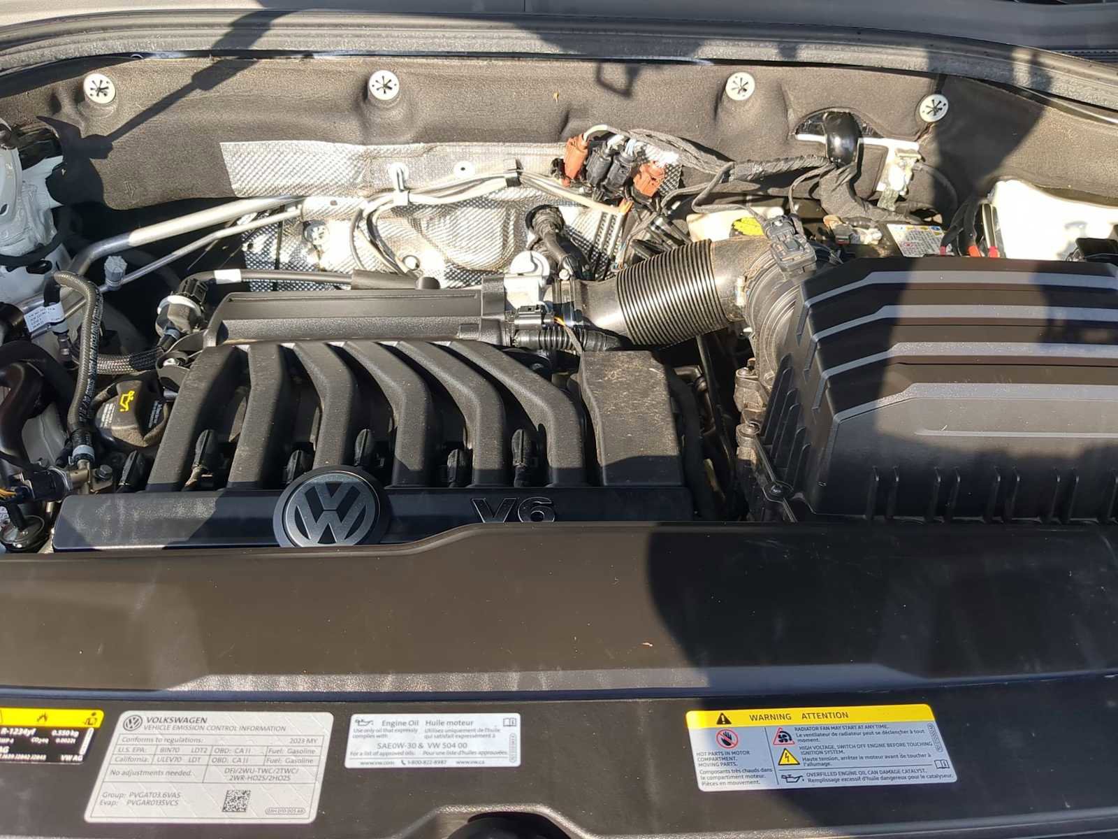 Used 2023 Volkswagen Atlas Cross Sport SEL Premium R-Line image 31