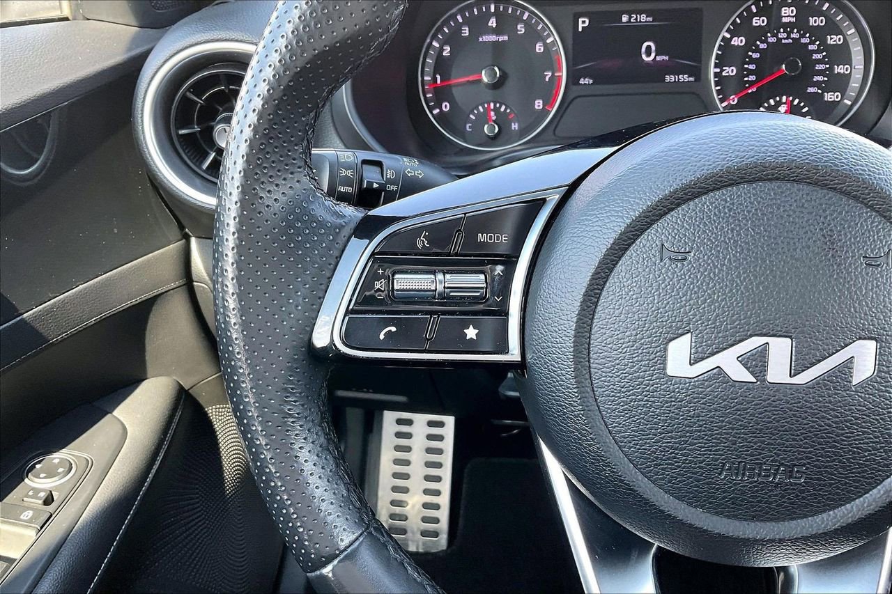 Used 2023 Kia Forte GT-Line w/ GT-Line Premium Package image 31