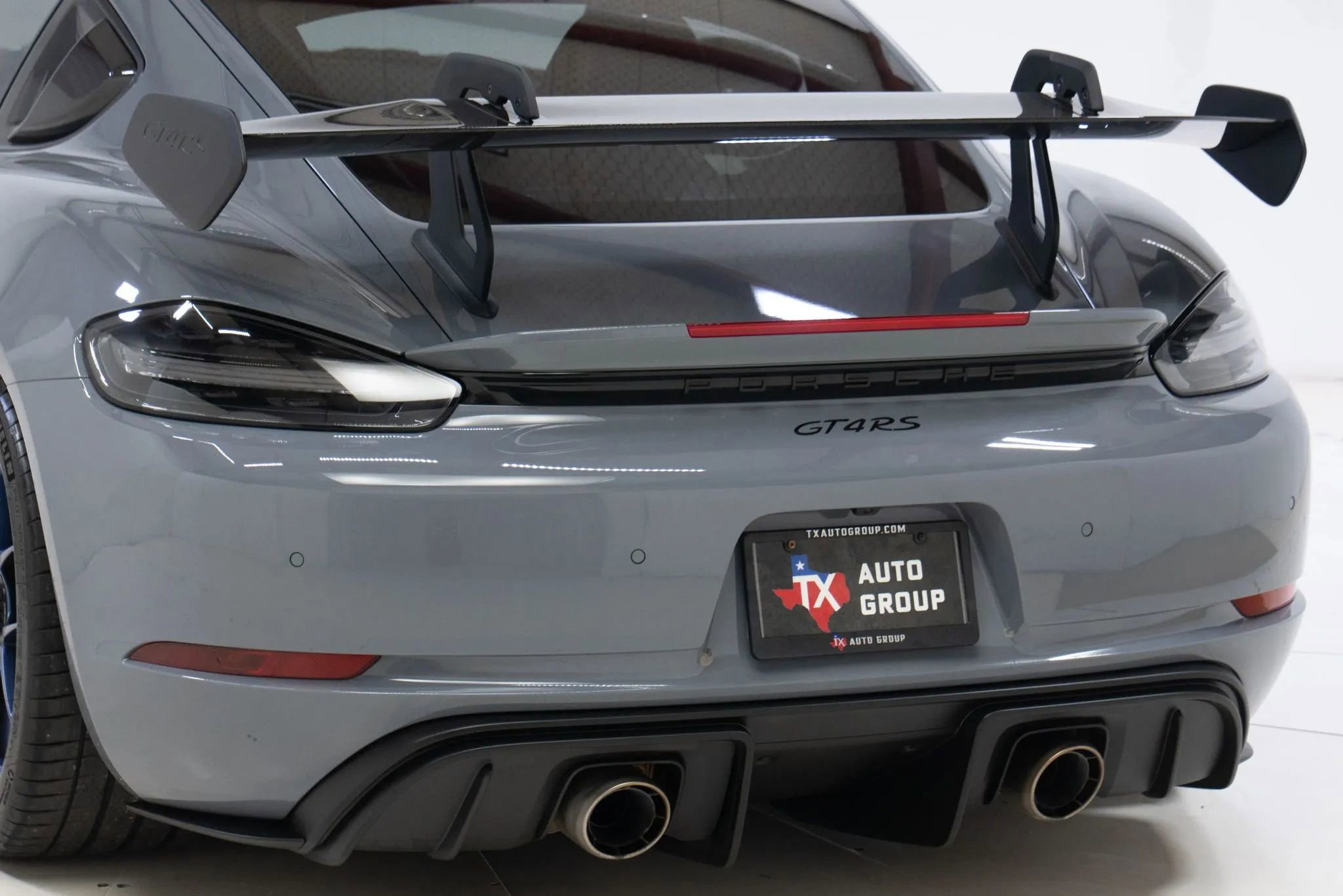 Used 2023 Porsche 718 Cayman GT4 RS image 18