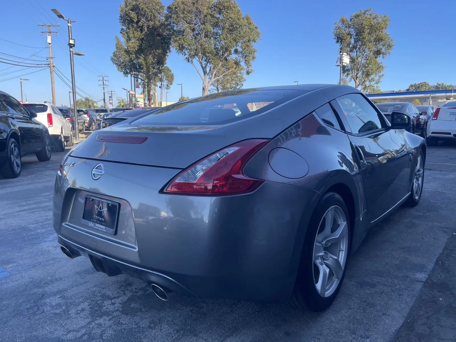 Used 2012 Nissan 370Z Coupe RWD image 5