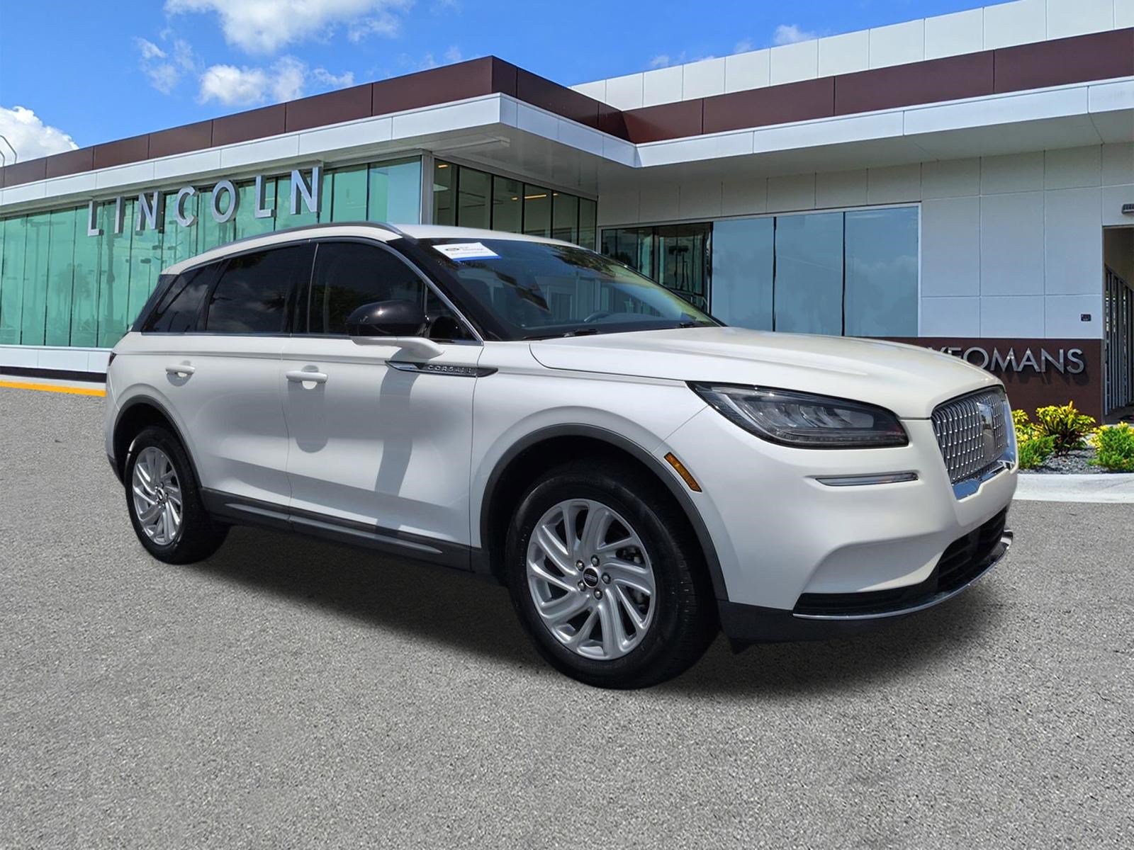 Certified 2020 Lincoln Corsair FWD image 2