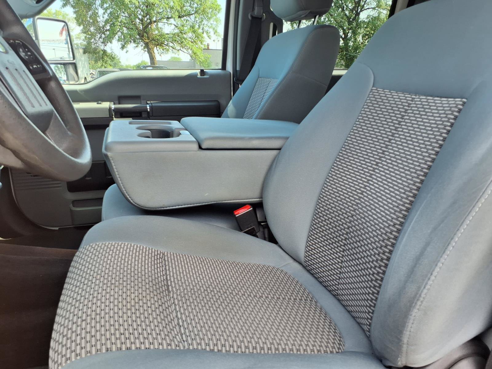 Used 2013 Ford F350 XLT w/ Chrome Pkg AWD/4WD image 3