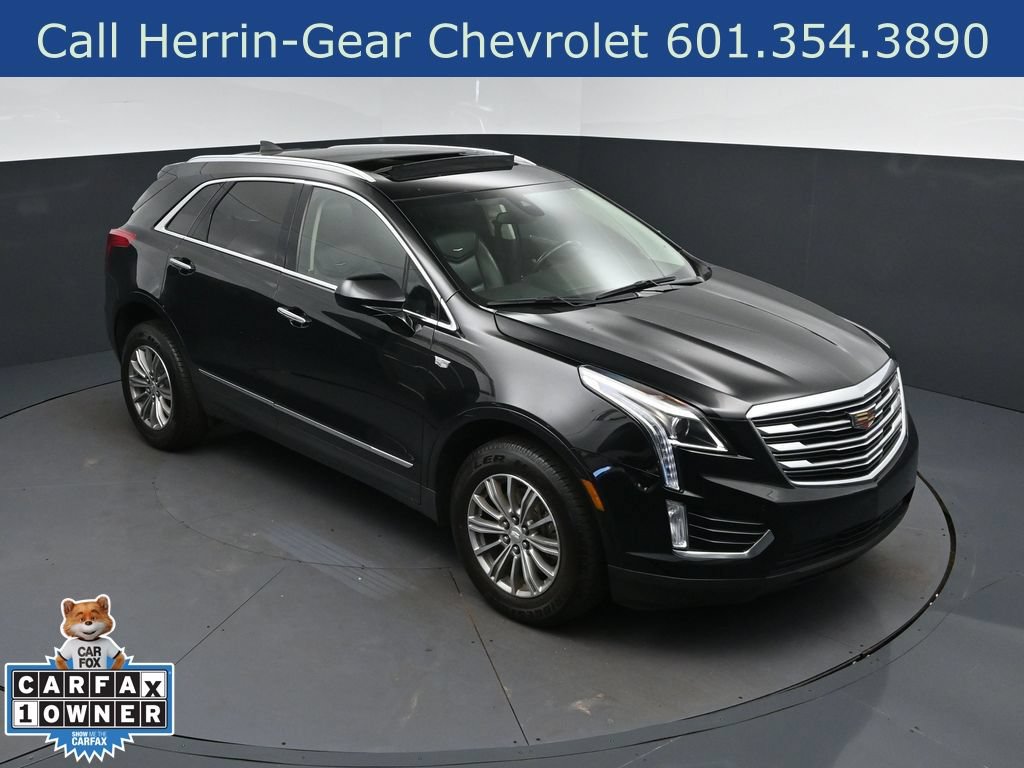 Used 2019 Cadillac XT5 Luxury FWD image 1