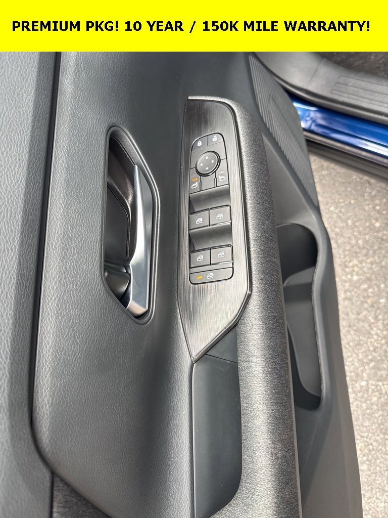 New 2026 Nissan Kicks SV w/ SV Premium Package image 18