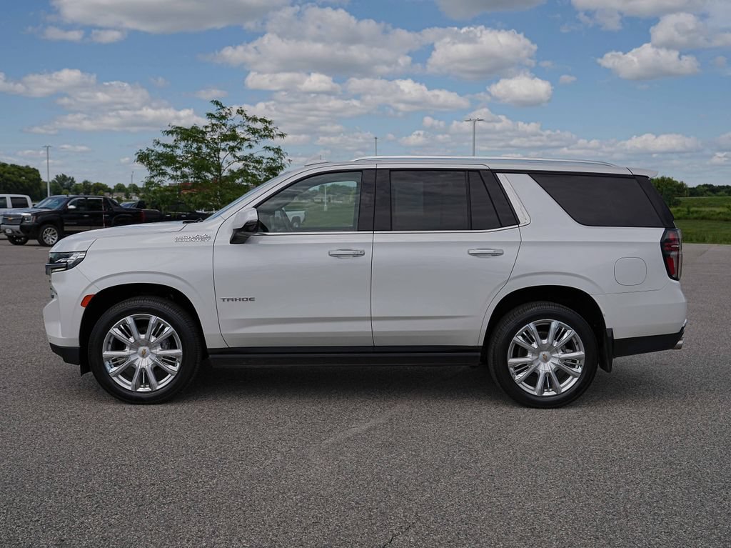 Used 2022 Chevrolet Tahoe High Country AWD/4WD image 10