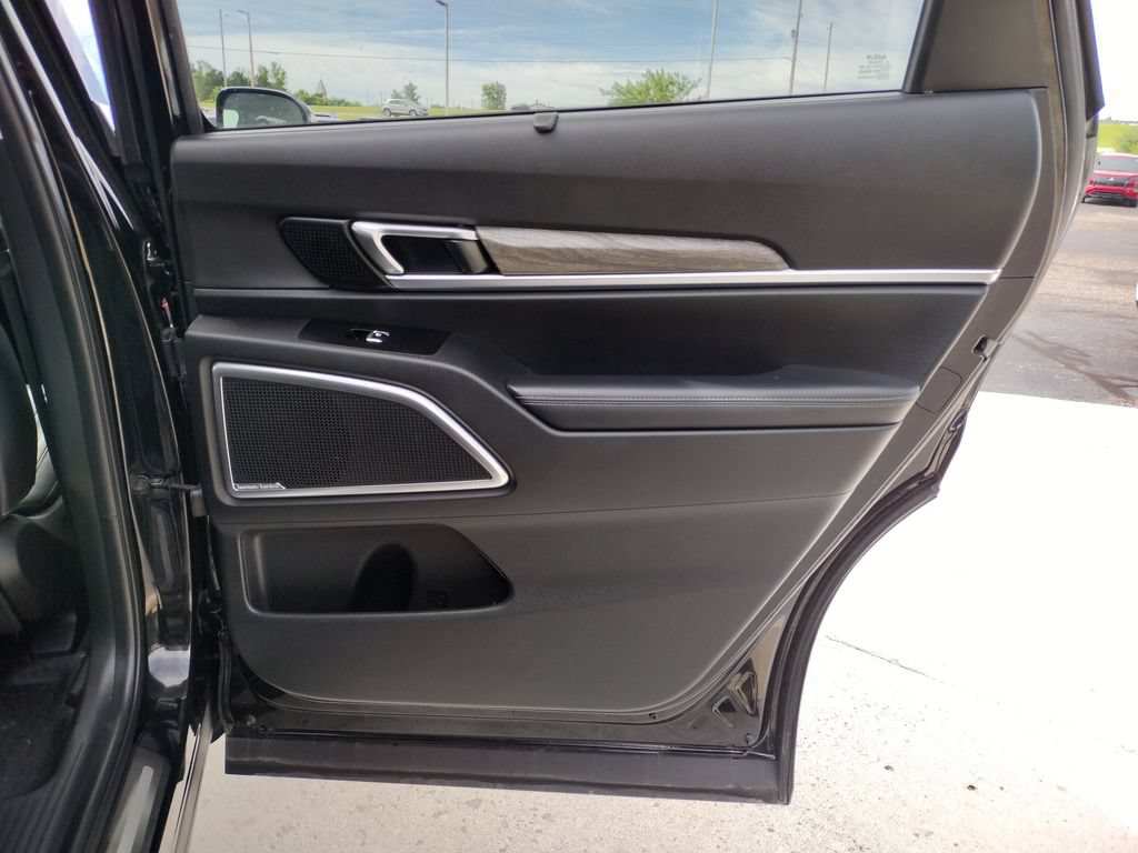 Used 2022 Kia Telluride SX AWD/4WD image 31
