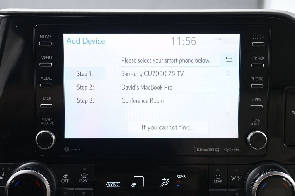 Used 2022 Toyota Highlander XLE AWD/4WD image 35